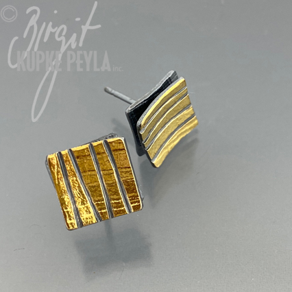 Small Earring Studd with Stipes